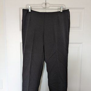 Black Crop Side Zip Pant The Original LITTLE BLACK PANT - Size 8.1 Like New